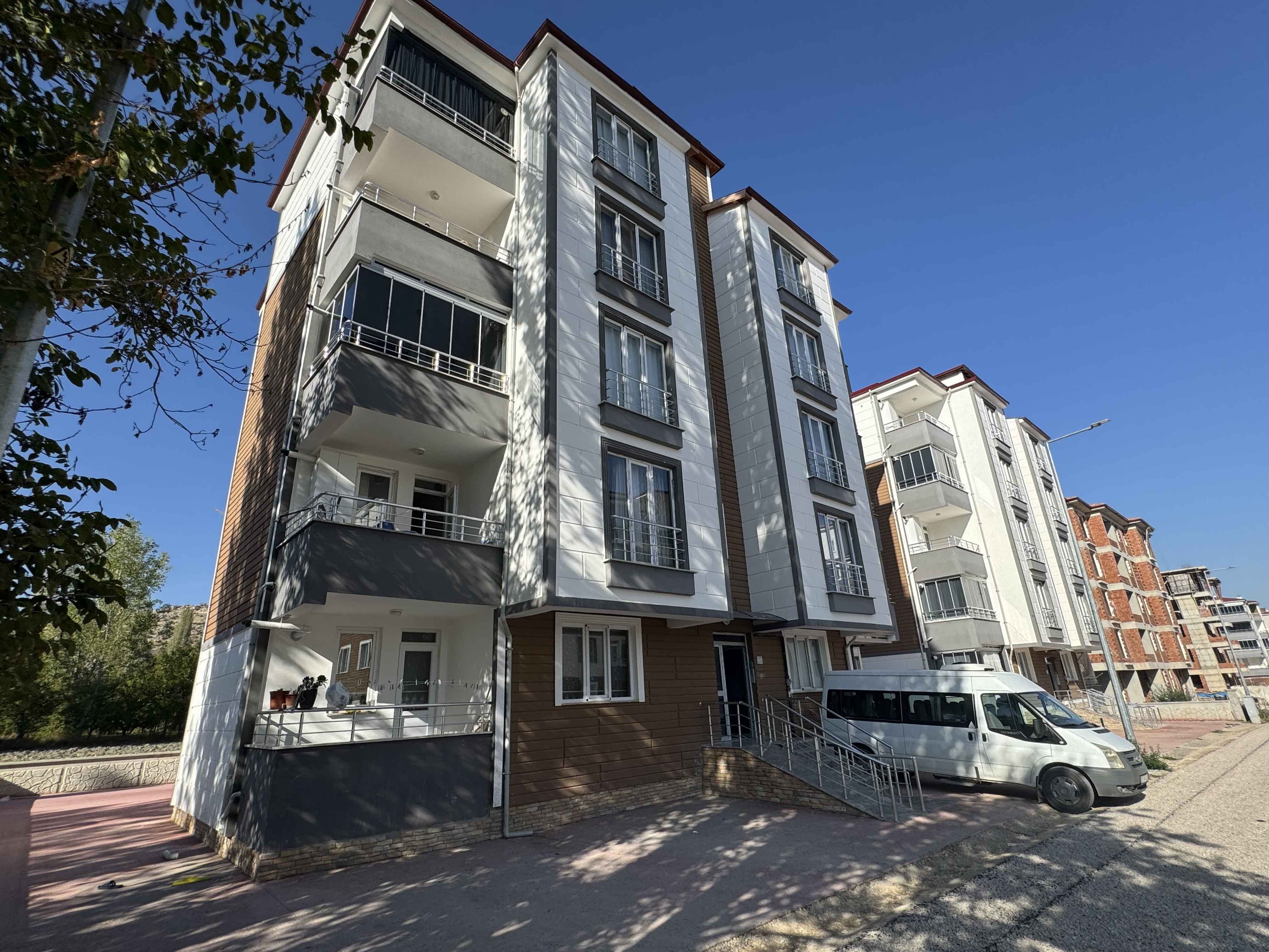 Uzun Sitesi 2 Blok 20 Daire